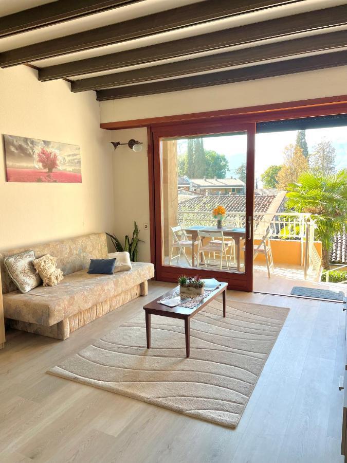 Casa Anna - Parco Hermitage Porto Valtravaglia Eksteriør bilde